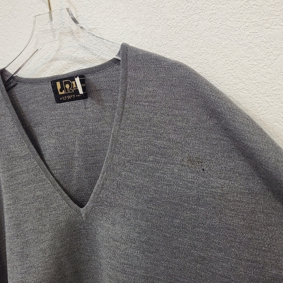 LEROY 80's Vintage Classic 100% Virgin Wool Long Sleeve V-neck Sweater Size XL - Picture 11 of 13